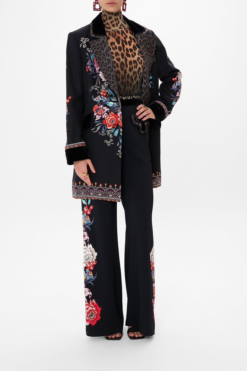 CAMILLA turtleneck top in Volendam Dolls print