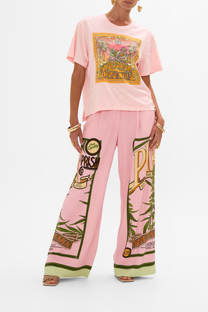CAMILLA pink tee in Day Trippin print