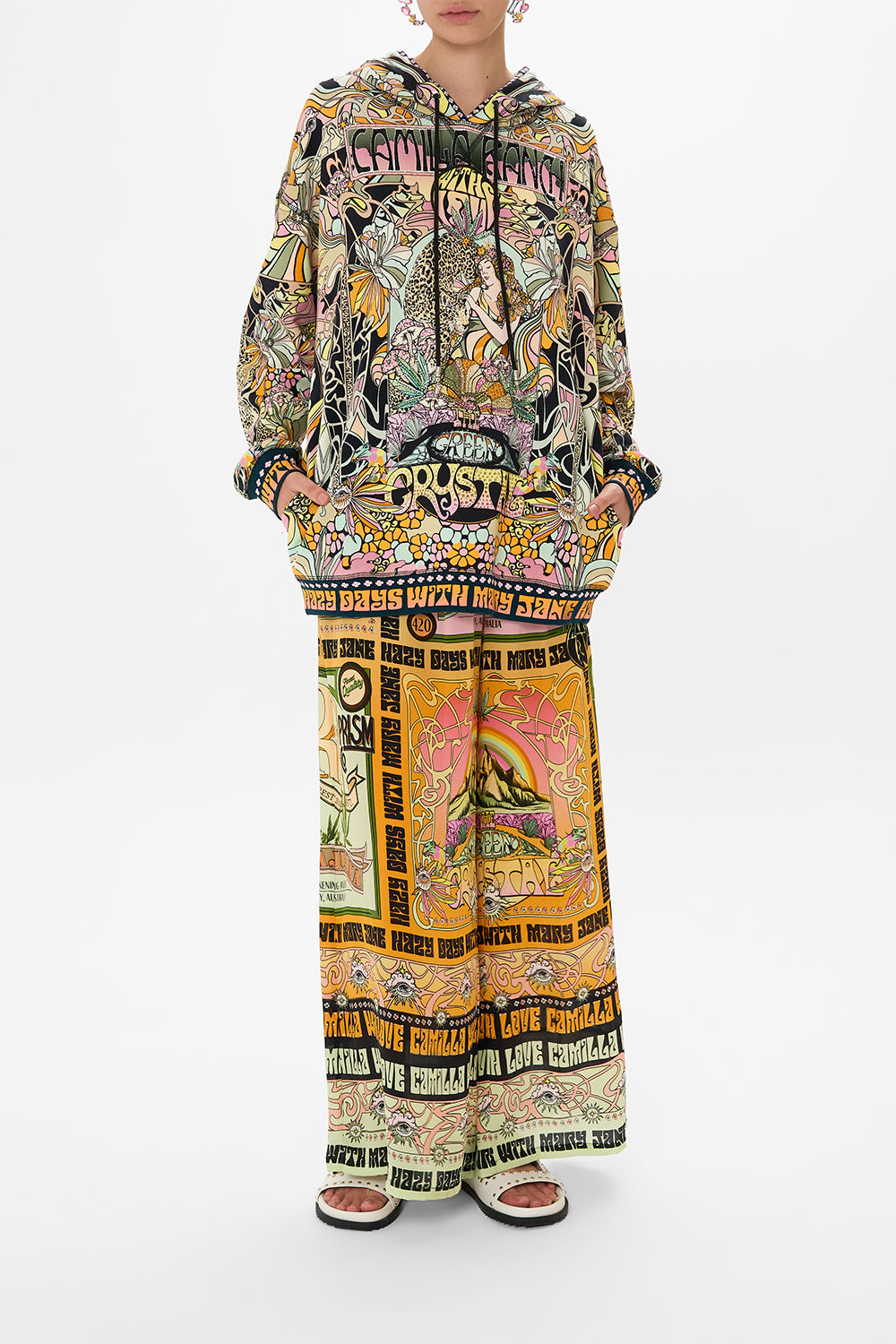 CAMILLA hoodie in Day Trippin print 