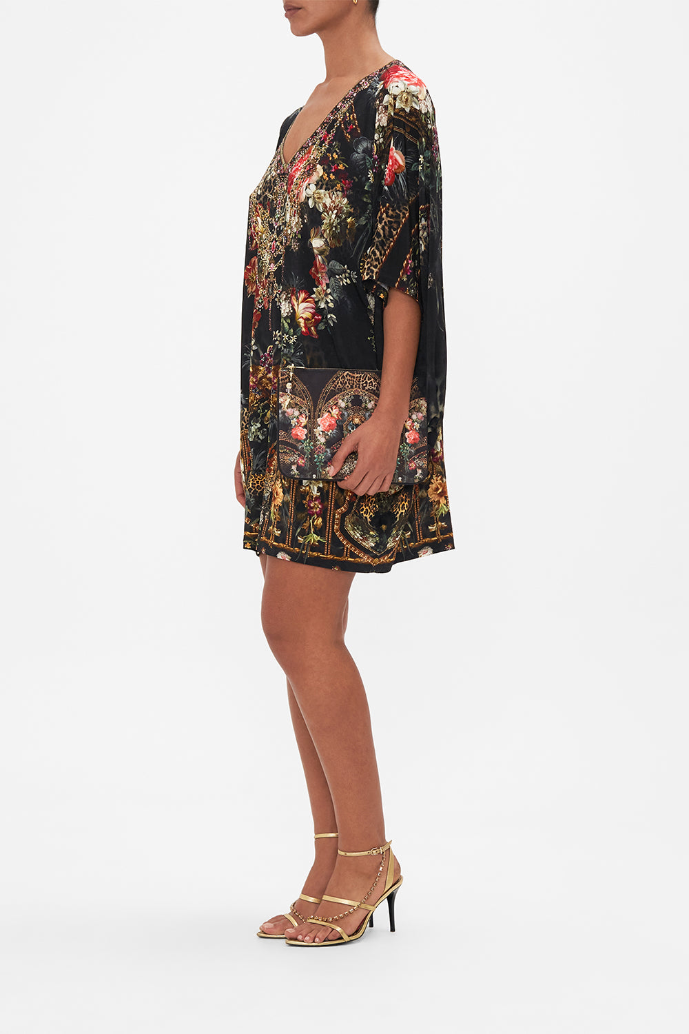 BAT SLEEVE DRESS JEALOUSY AND JEWELS