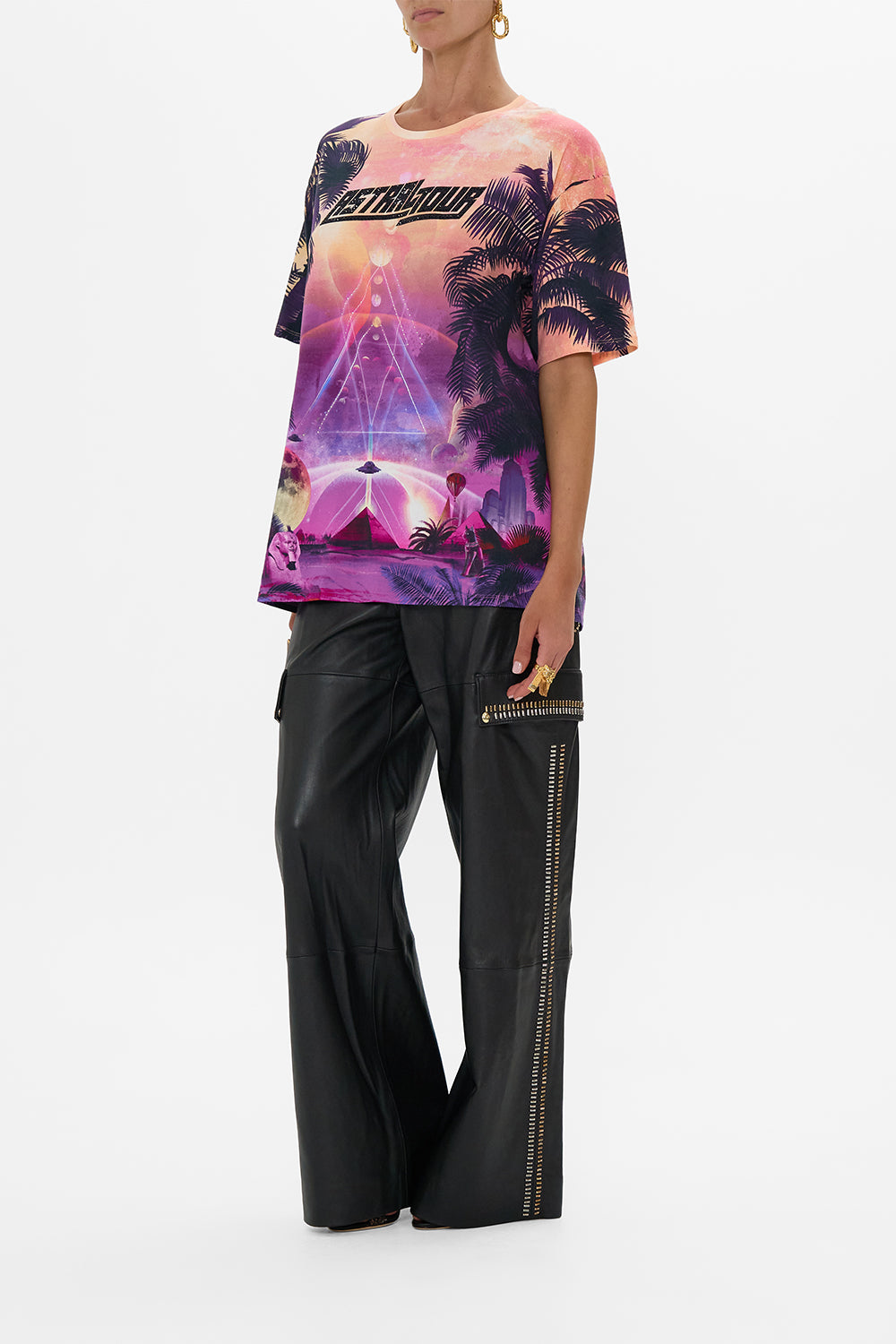 OVERSIZED BAND TEE - PURPLE/MULTI LUXORLAND LADY