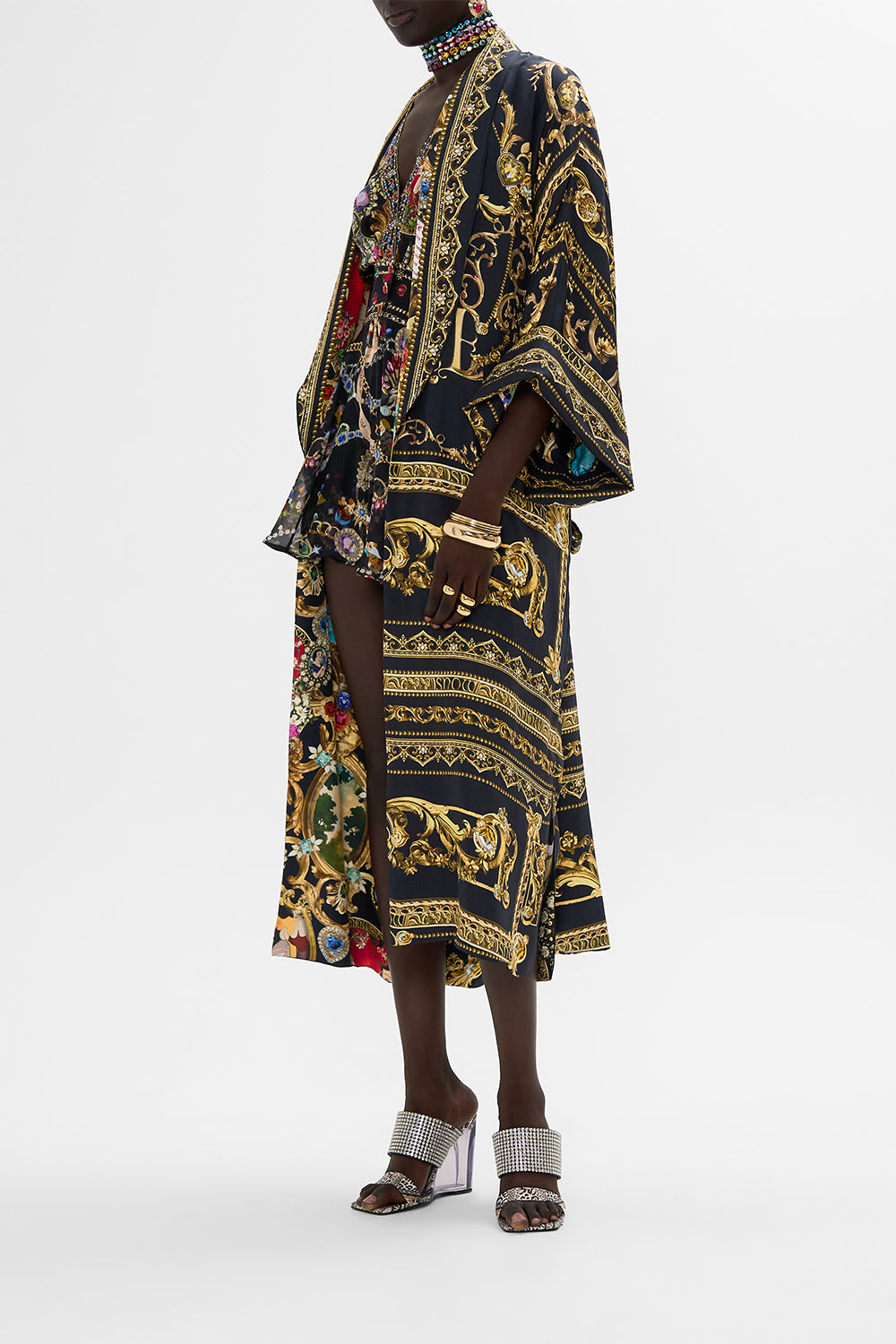 LONG LINE REVERSIBLE ROBE HAPPILY EVER AFTER