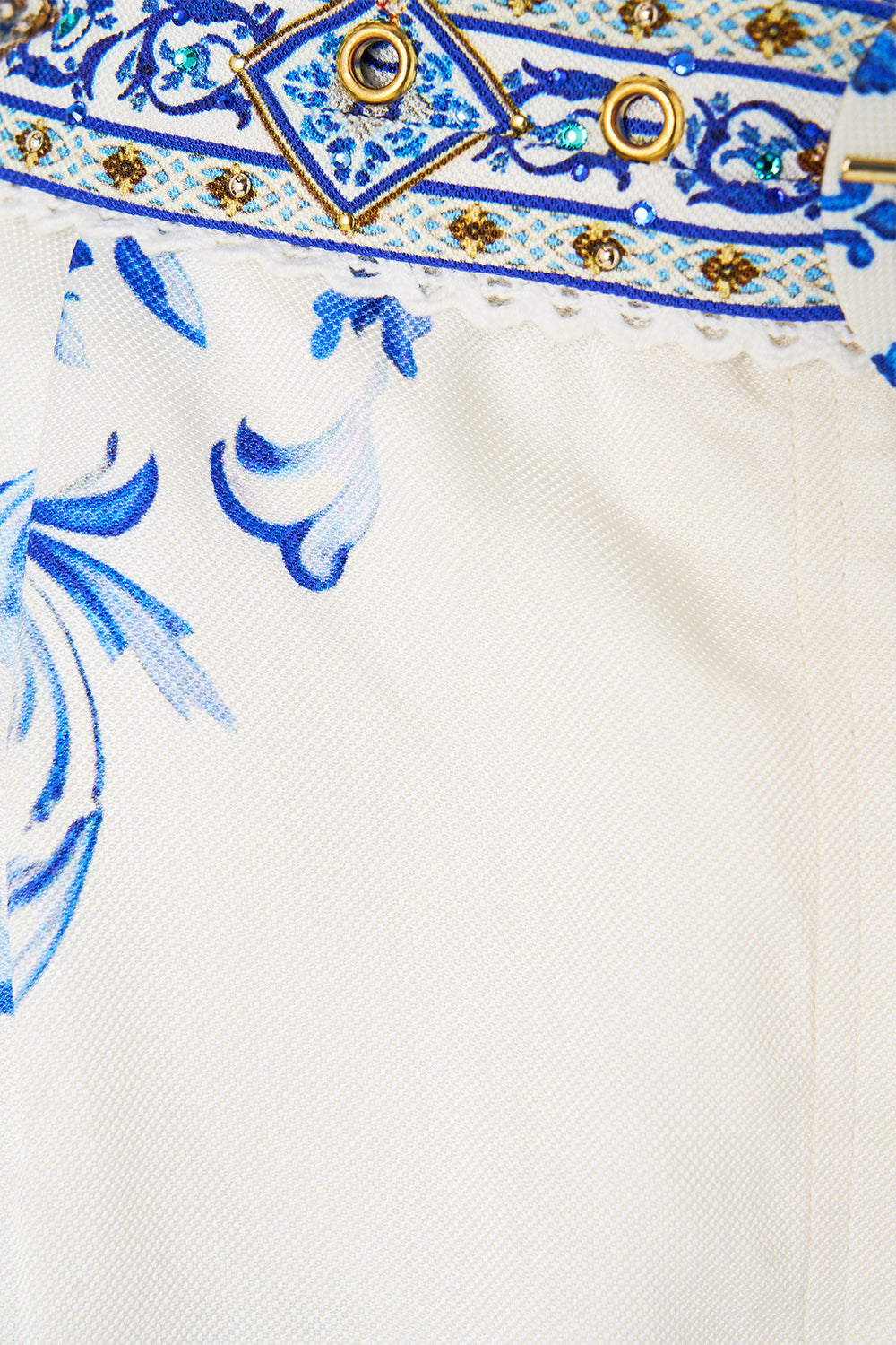 The CAMILLA TUCK FRONT SHORT AZUL ADVENTURES