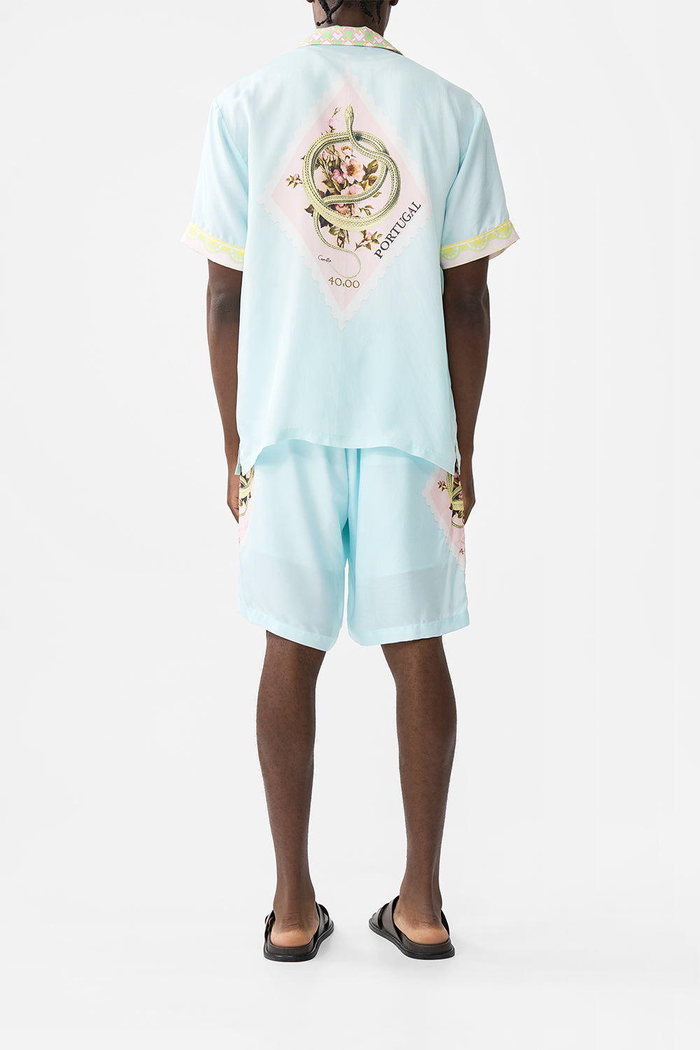 BAGGY MID LENGTH WALK SHORT WITH LOVE FROM LISBON