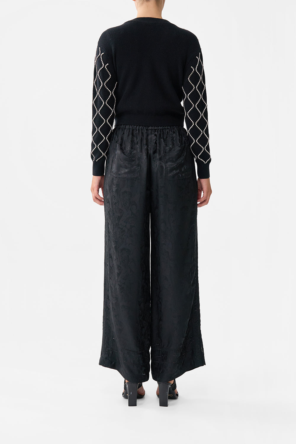 CROPPED KNIT CARDIGAN MONARCHY MANIA