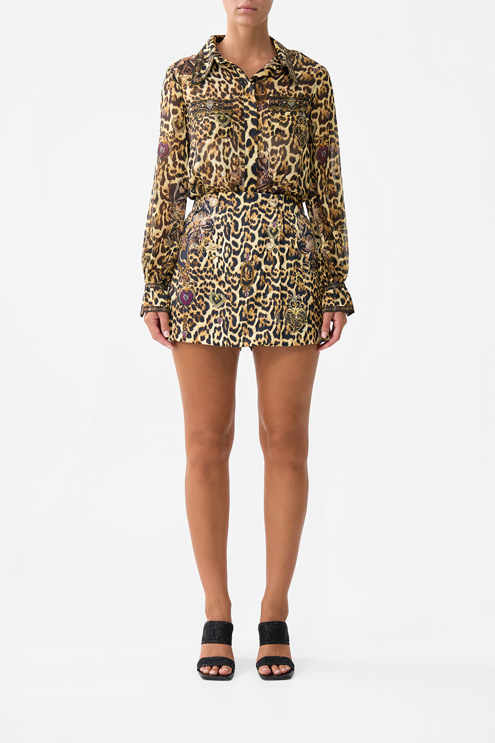 The CAMILLA TAILORED SKORT SAINTS AND SISTERSSAINTS AND SISTERS