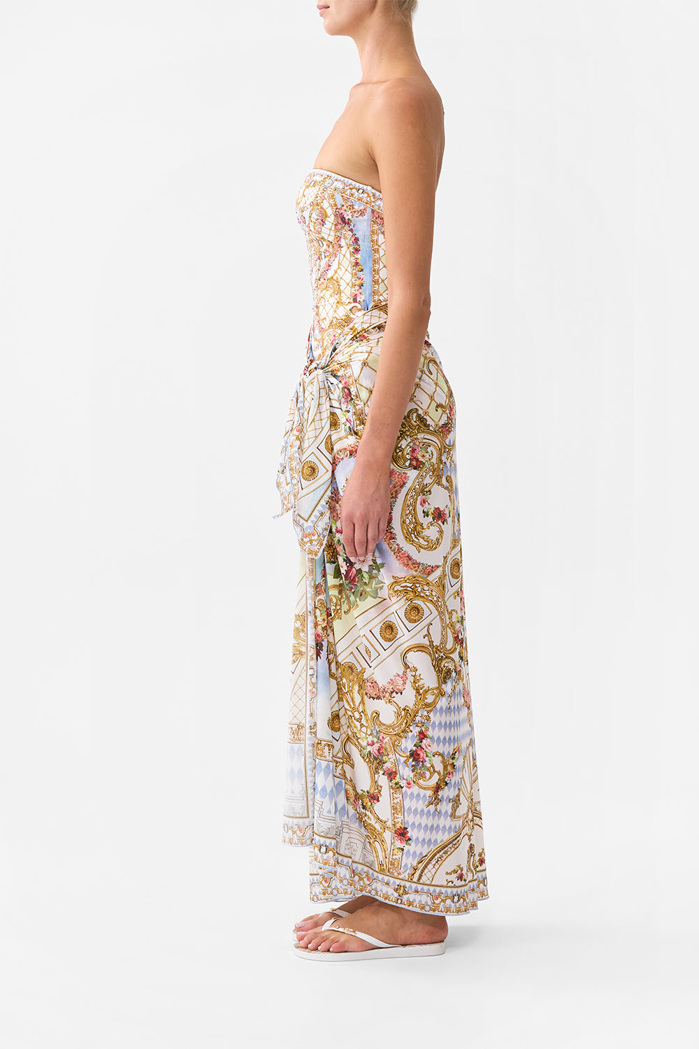 LONG SARONG THRONE GAMES