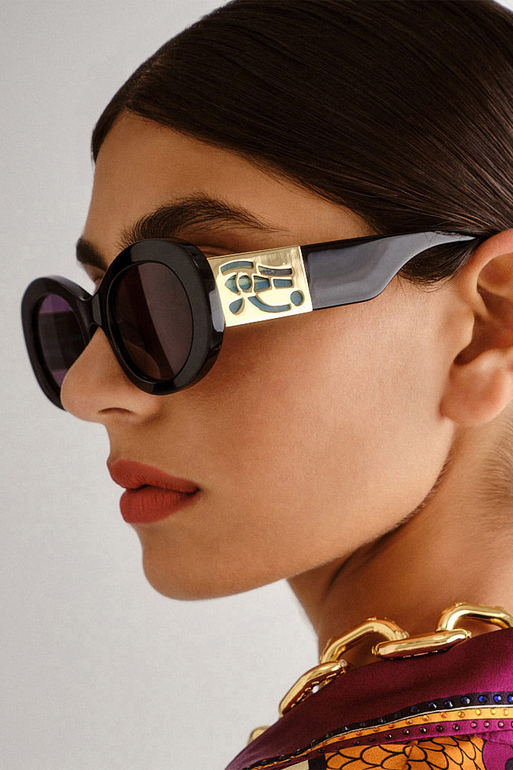 CAMILLA Sunglasses in Sandstorm print. 