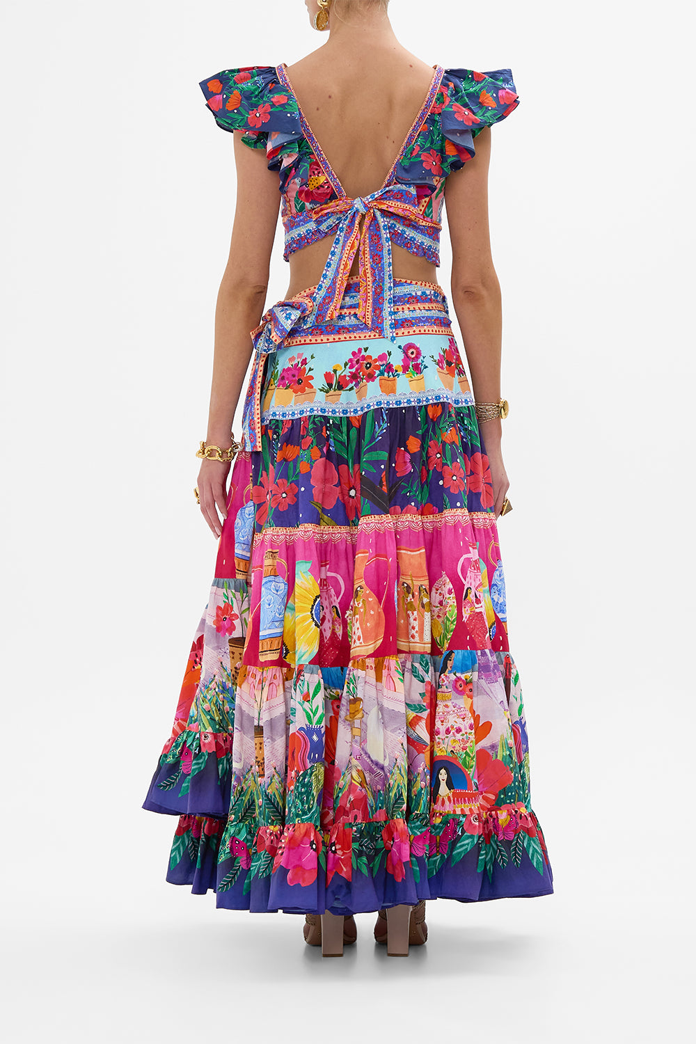 CAMILLA Deep V Frill Short Sleeve Top in Roeqiyas Realm print. 