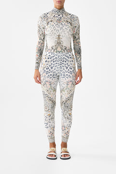 The CAMILLA Leggings in our Marble Heaven print.