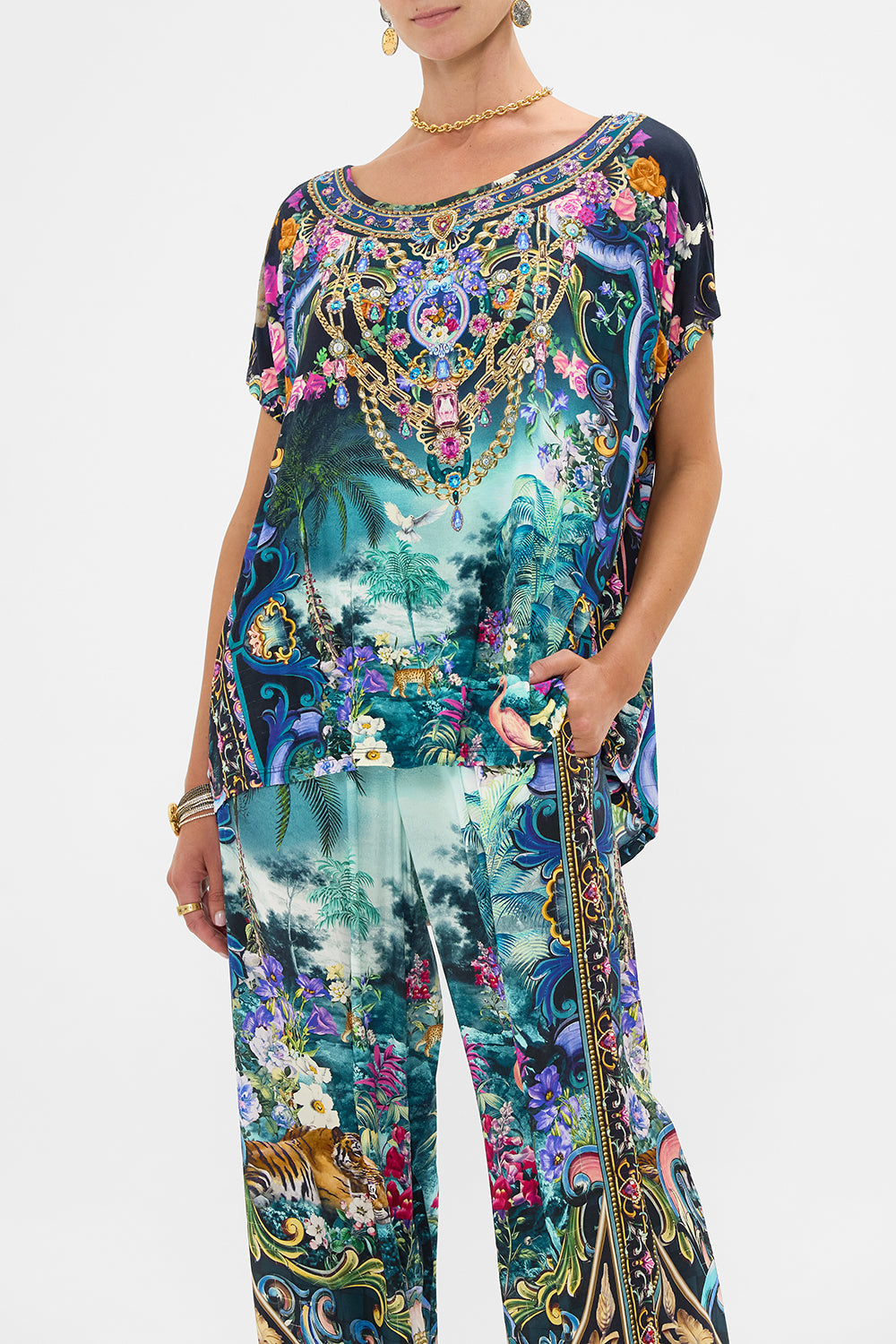 The CAMILLA Loose Fit Tee in our Basked In Baroque print.