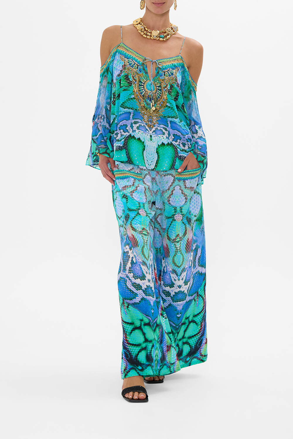 CAMILLA Drop Shoulder Top in Land Of Wonder print