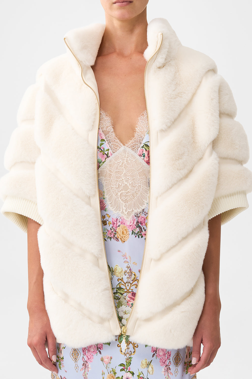 FAUX FUR SHORT SLEEVE SLOUCH JACKET TILED IN TIME