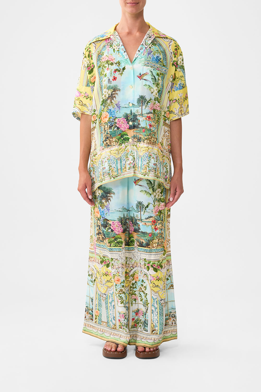 The CAMILLA OVERSIZED SHIRT WITH POCKET TALES OF TOPKAPI PALACE