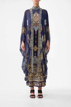 LAYER WITH CENTRE BACK PANEL THE IMPERIAL GATE