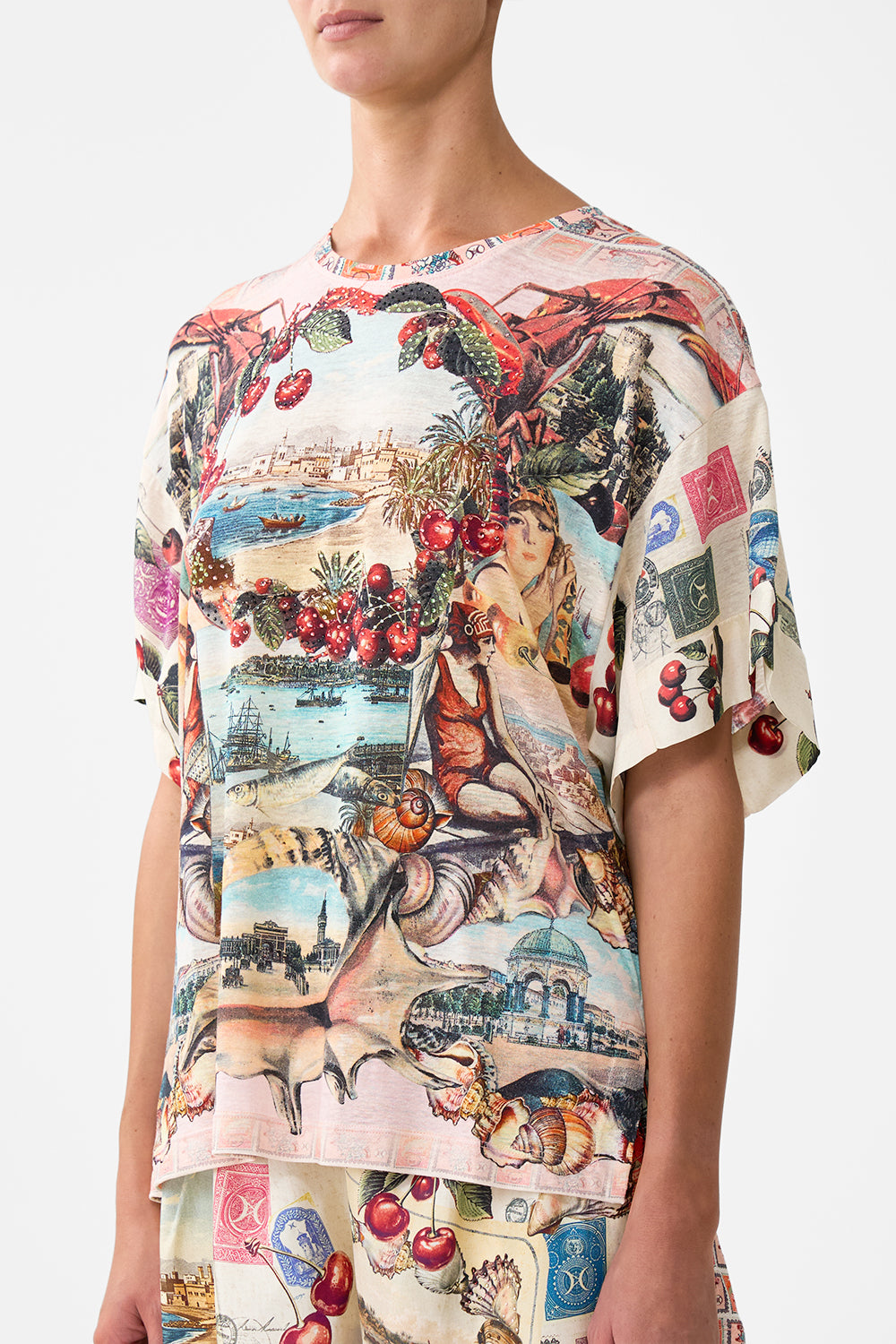 PANELLED SIDE SPLIT TEE NOTES FROM THE ROAD