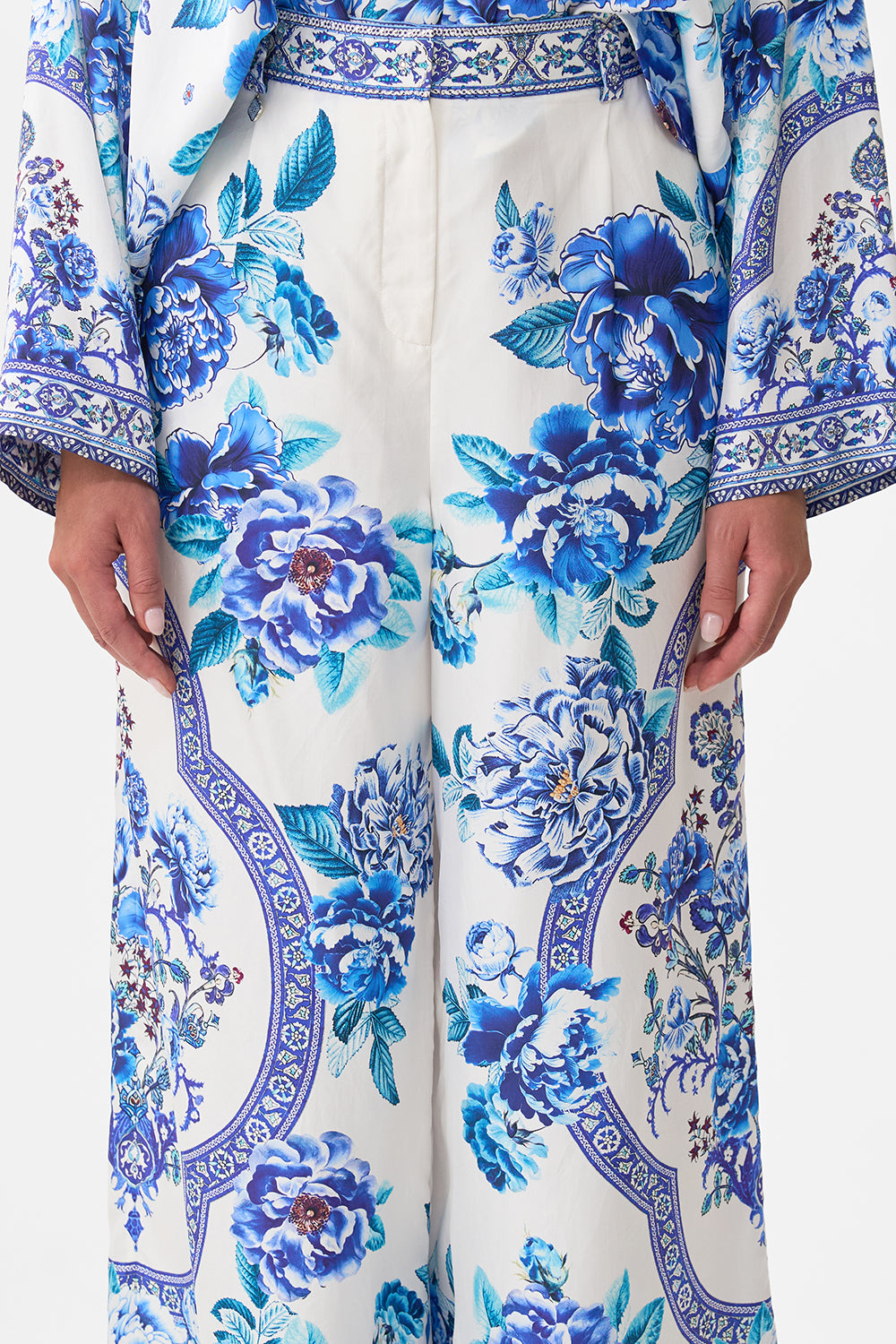 The CAMILLA WIDE LEG WAISTED PANT A CERAMIC GARDEN