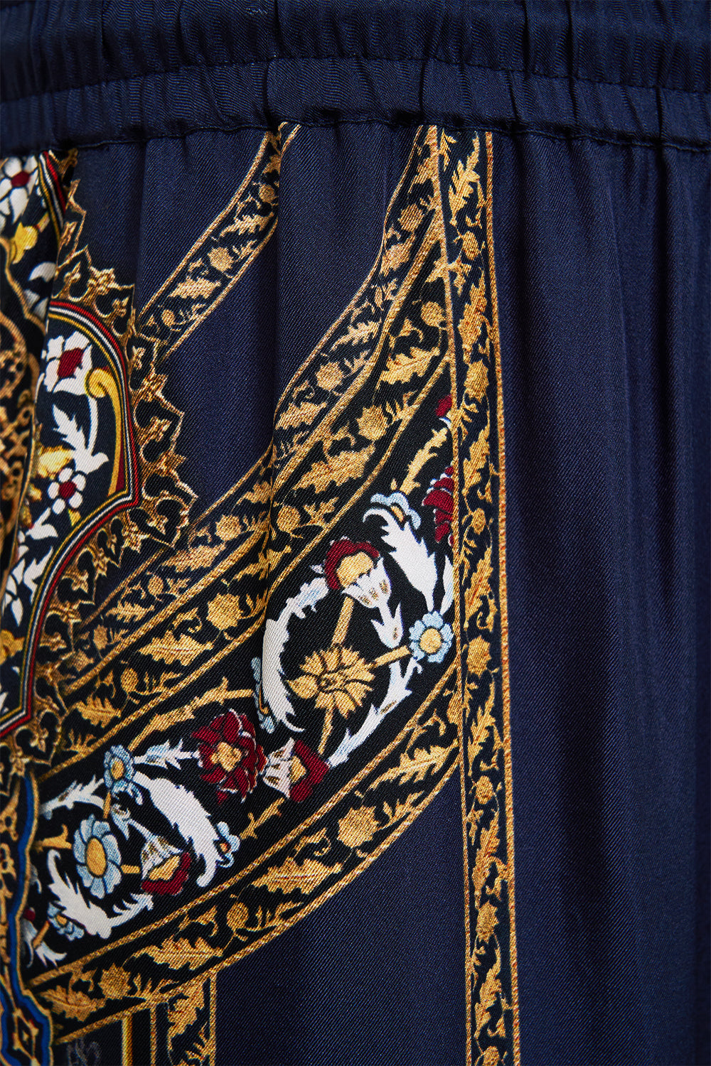 The CAMILLA LOUNGE PANT WITH ELASTIC WAIST THE IMPERIAL GATE
