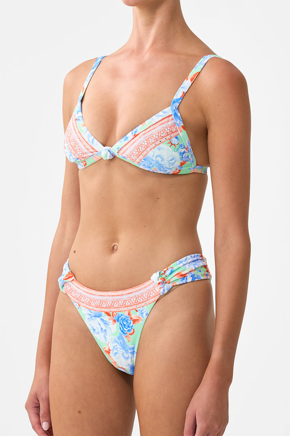The CAMILLA REGULAR BIKINI BOTTOM WITH RUCHED KNOT SIDES TOPKAPI POP