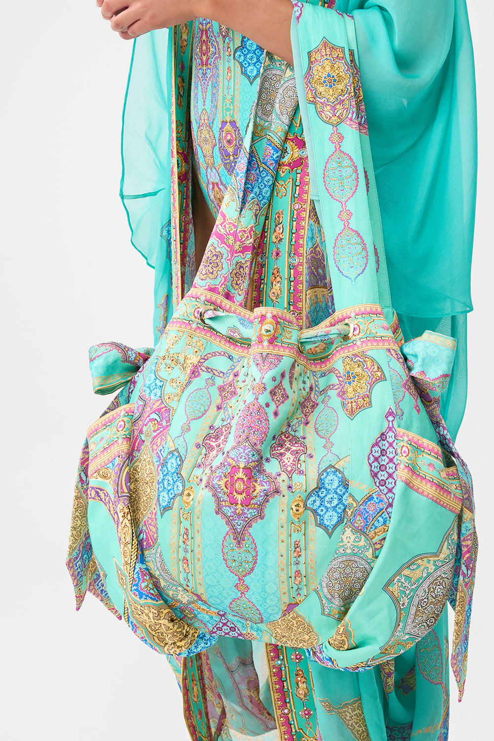 DRAWSTRING BOW BEACH BAG THE CONCUBINES CORRIDOR