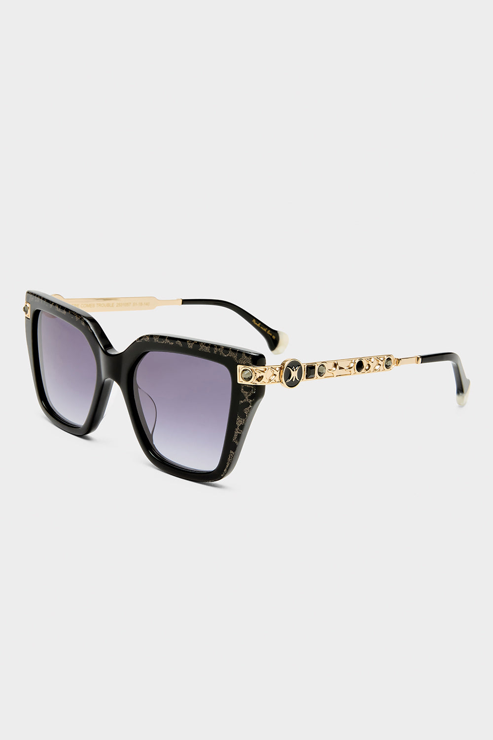 The CAMILLA HERE COMES TROUBLE SUNGLASSES BLACK / GOLD LEOPARD GLITTER