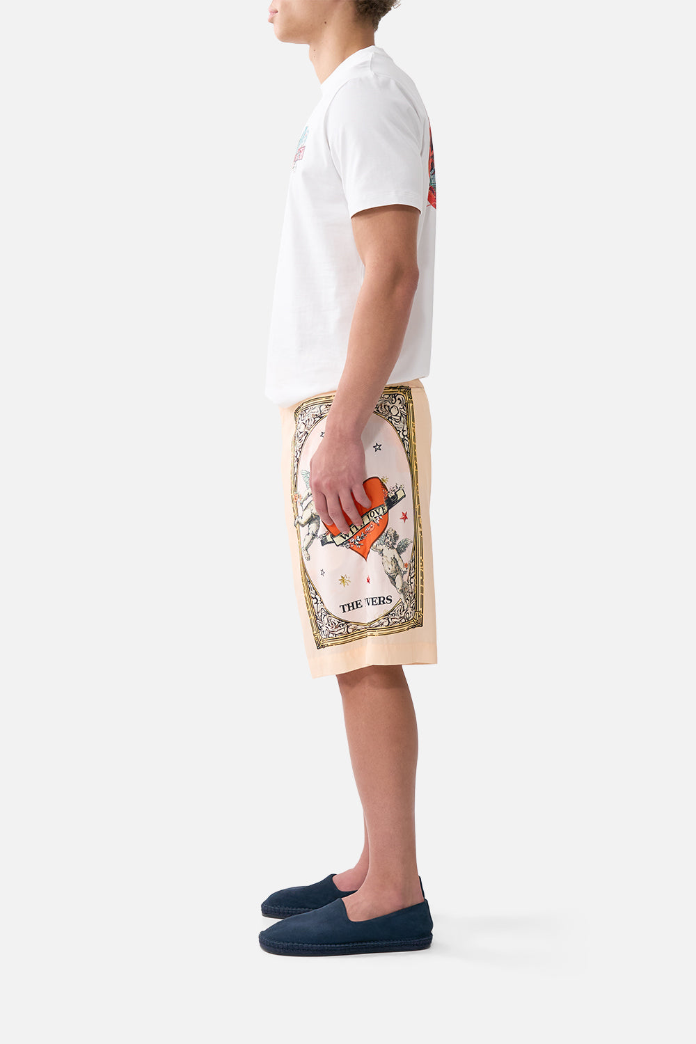 LONG WALK SHORT WITH FIXED WAIST HOUSE OF HOROSCOPES