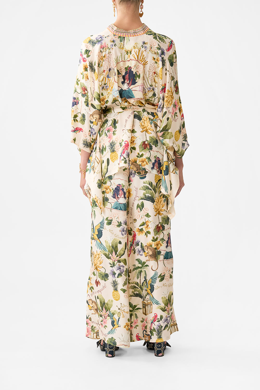 BUTTON THROUGH SCARF BLOUSE WELCOME TO THE WHITE LOTUS