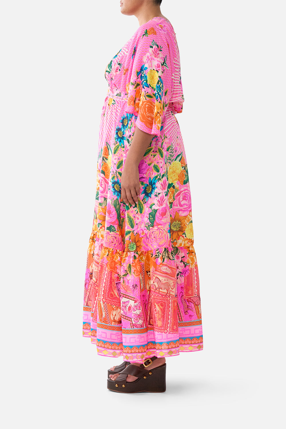 WAISTED DRESS WITH HEM RUFFLE ILLUSTRATION NATION