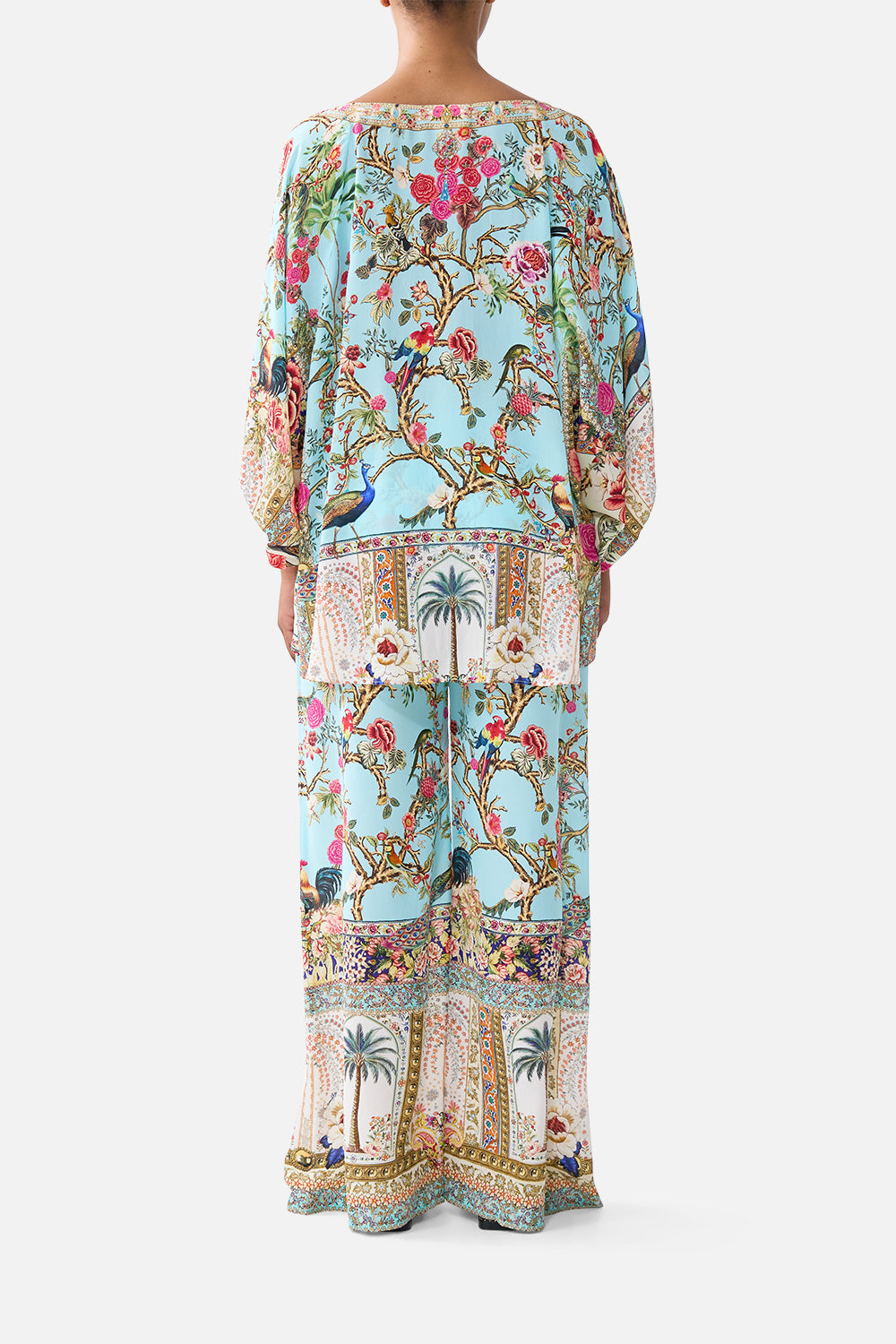 The CAMILLA RAGLAN SLEEVE BLOUSE WITH CUFF SULTANS AND QUEENS