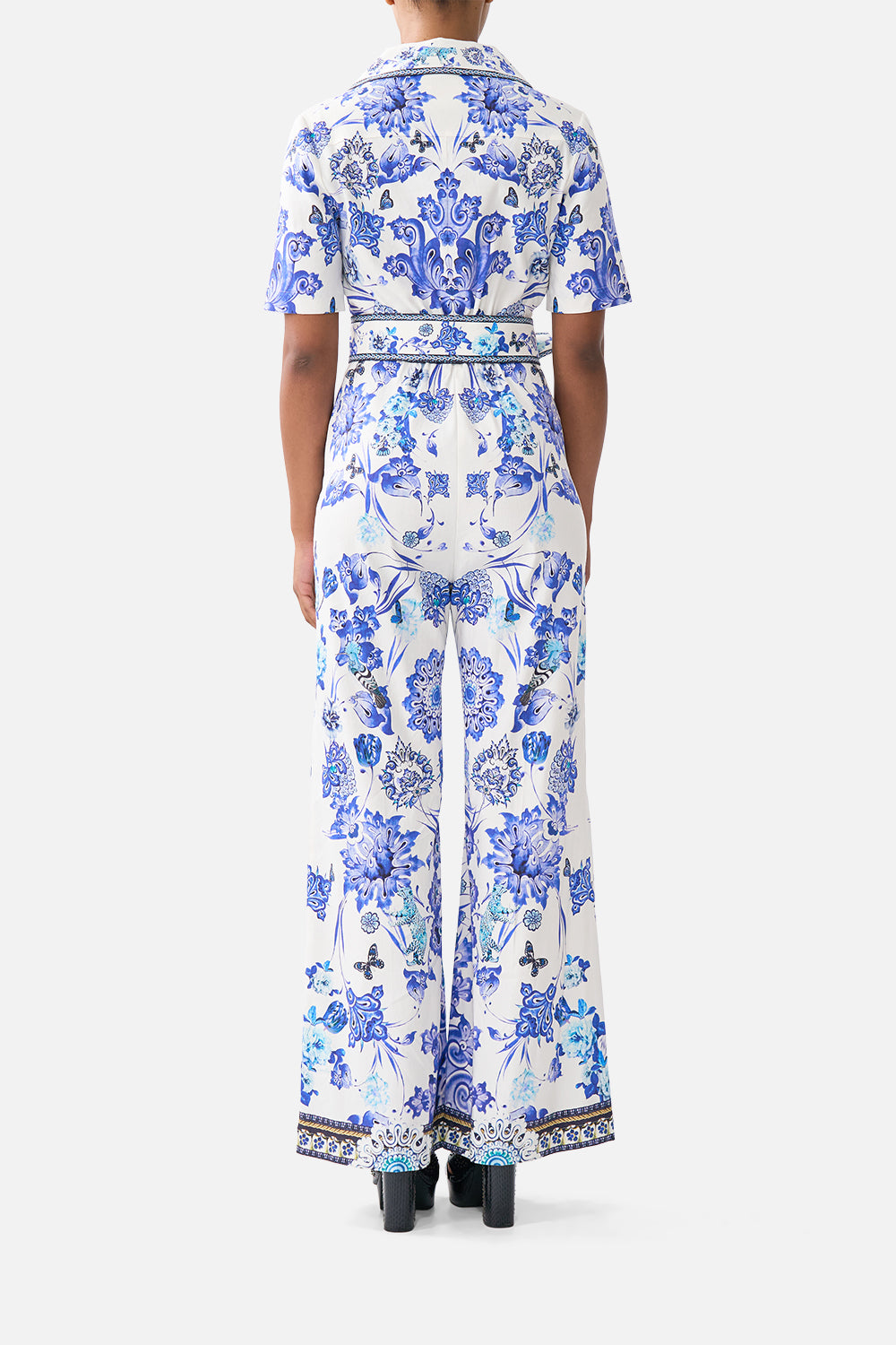 POCKET JUMPSUIT ALL ABOUT THAT LACE