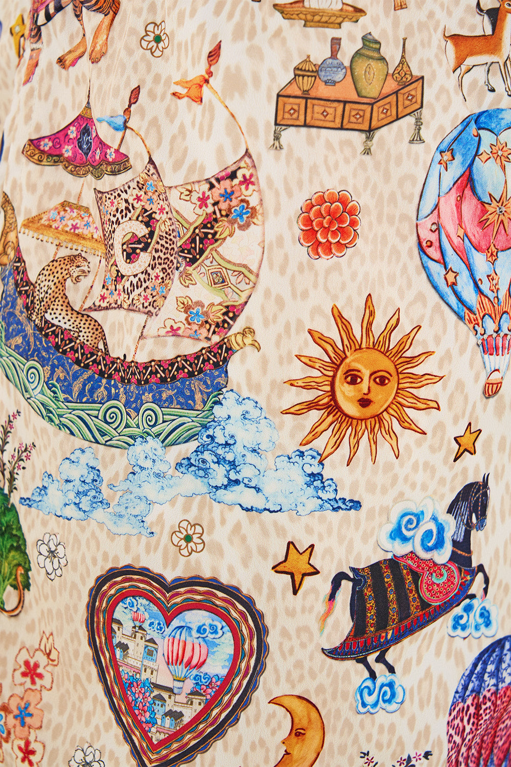 SHORT LENGTH BOARDSHORT WITH ELASTIC WAIST KAPADOKYA KITSCH