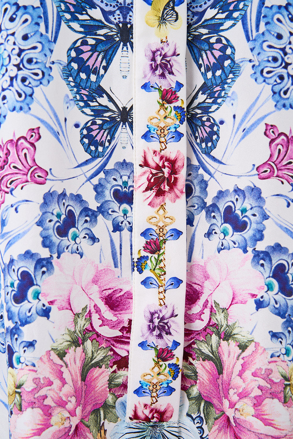The CAMILLA BATWING SHIRT ALL ABOUT THAT LACE