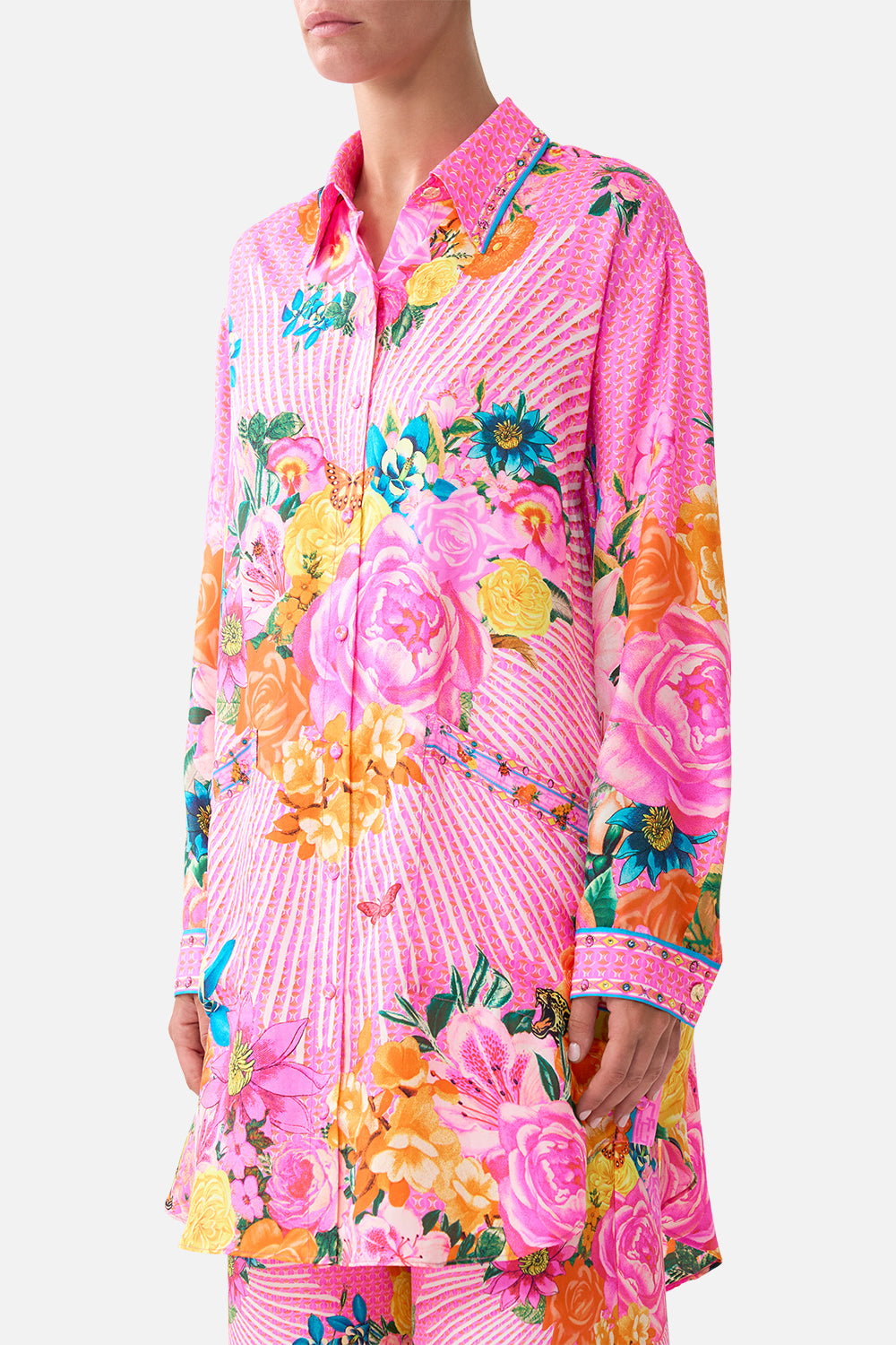The CAMILLA SHIRT TUNIC WITH POCKETS ILLUSTRATION NATION
