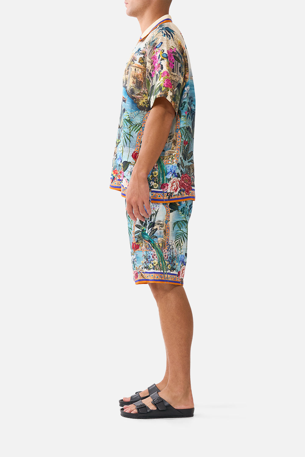 The CAMILLA SHORT SLEEVE CABANA SHIRT BODRUM BOTANICALS