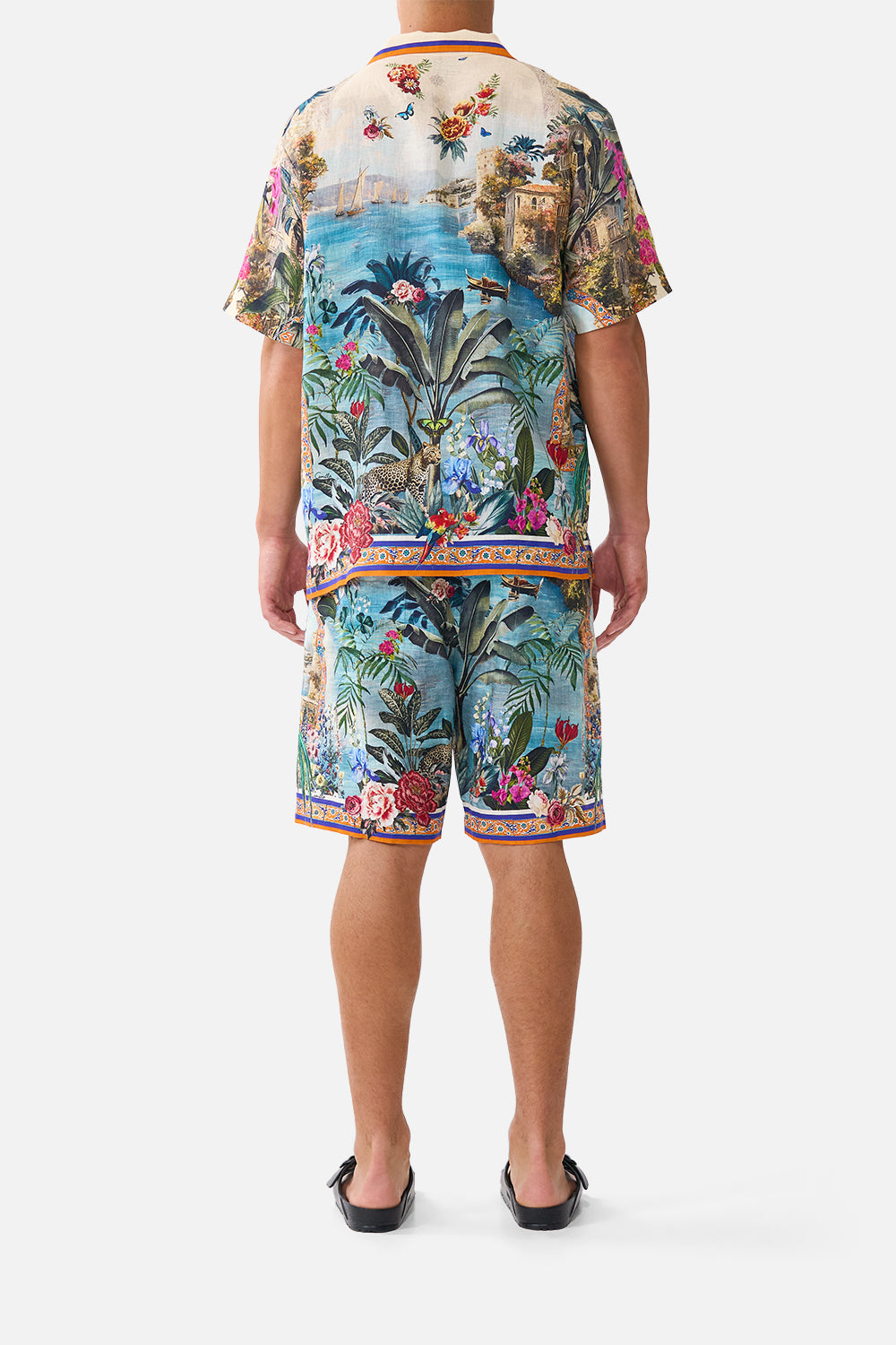 The CAMILLA SHORT SLEEVE CABANA SHIRT BODRUM BOTANICALS
