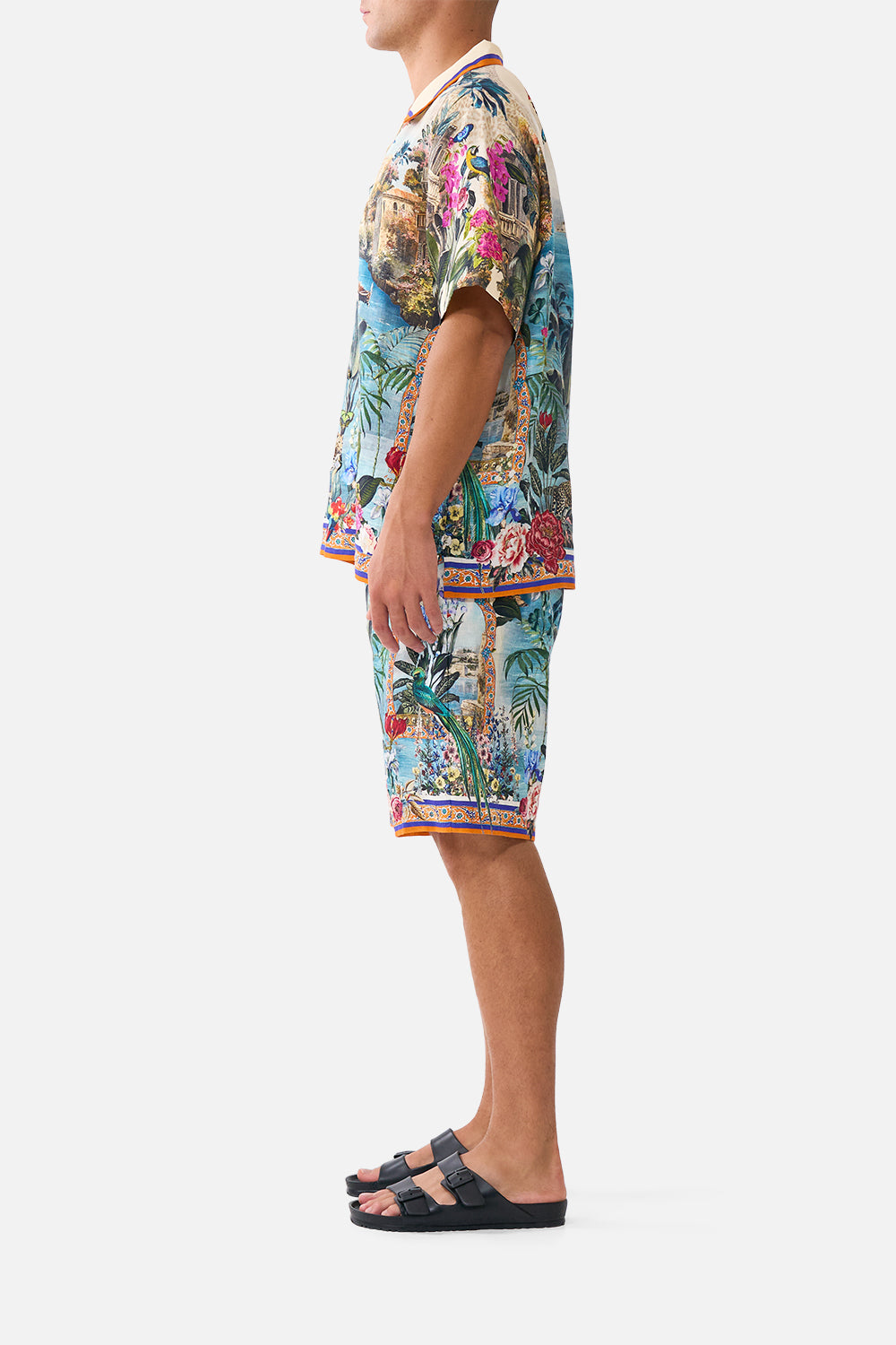 LONG WALK SHORT WITH ELASTIC BACK BODRUM BOTANICALS