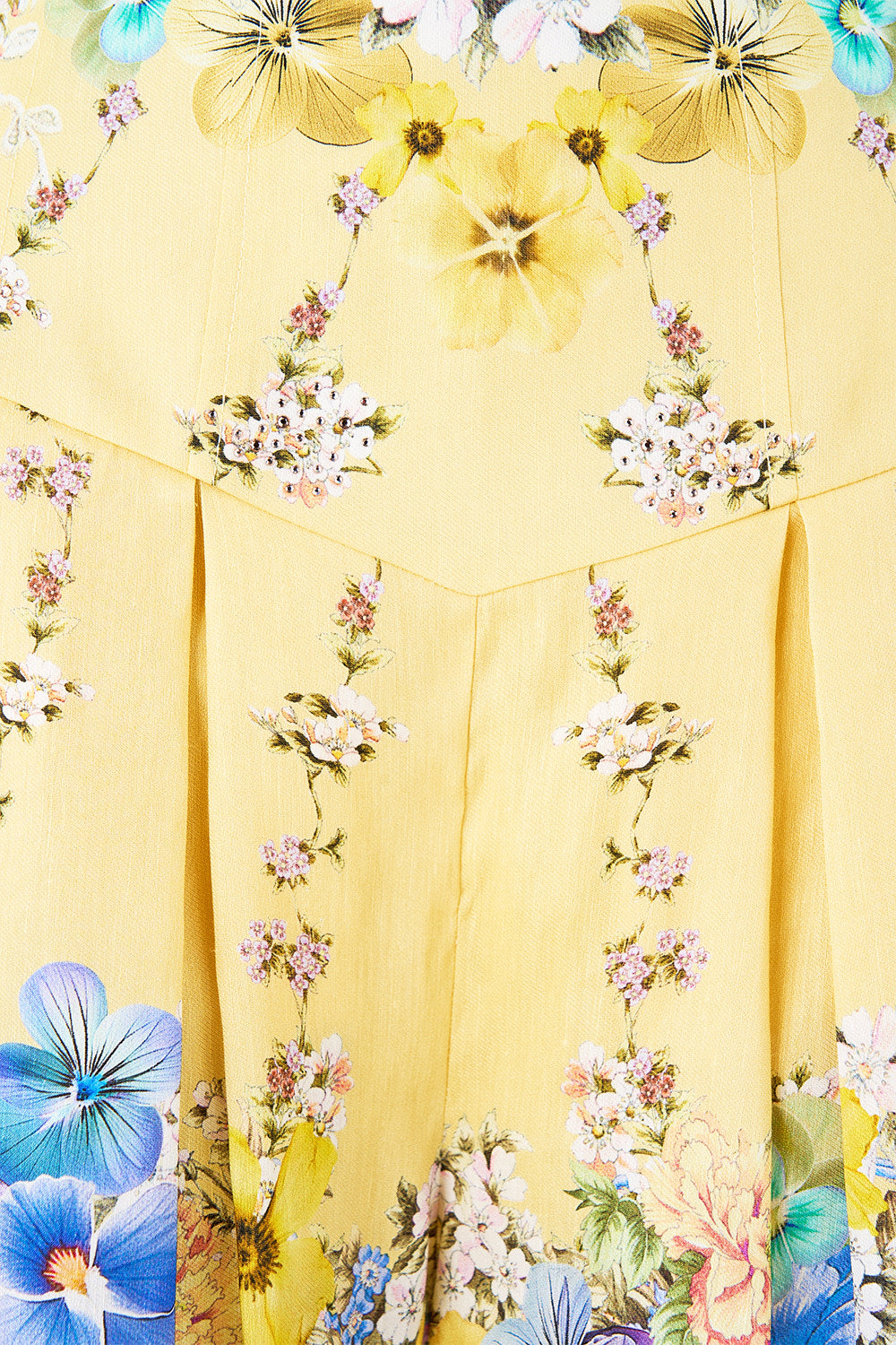 The CAMILLA CORSET WAIST SHORT DARLING BUDS