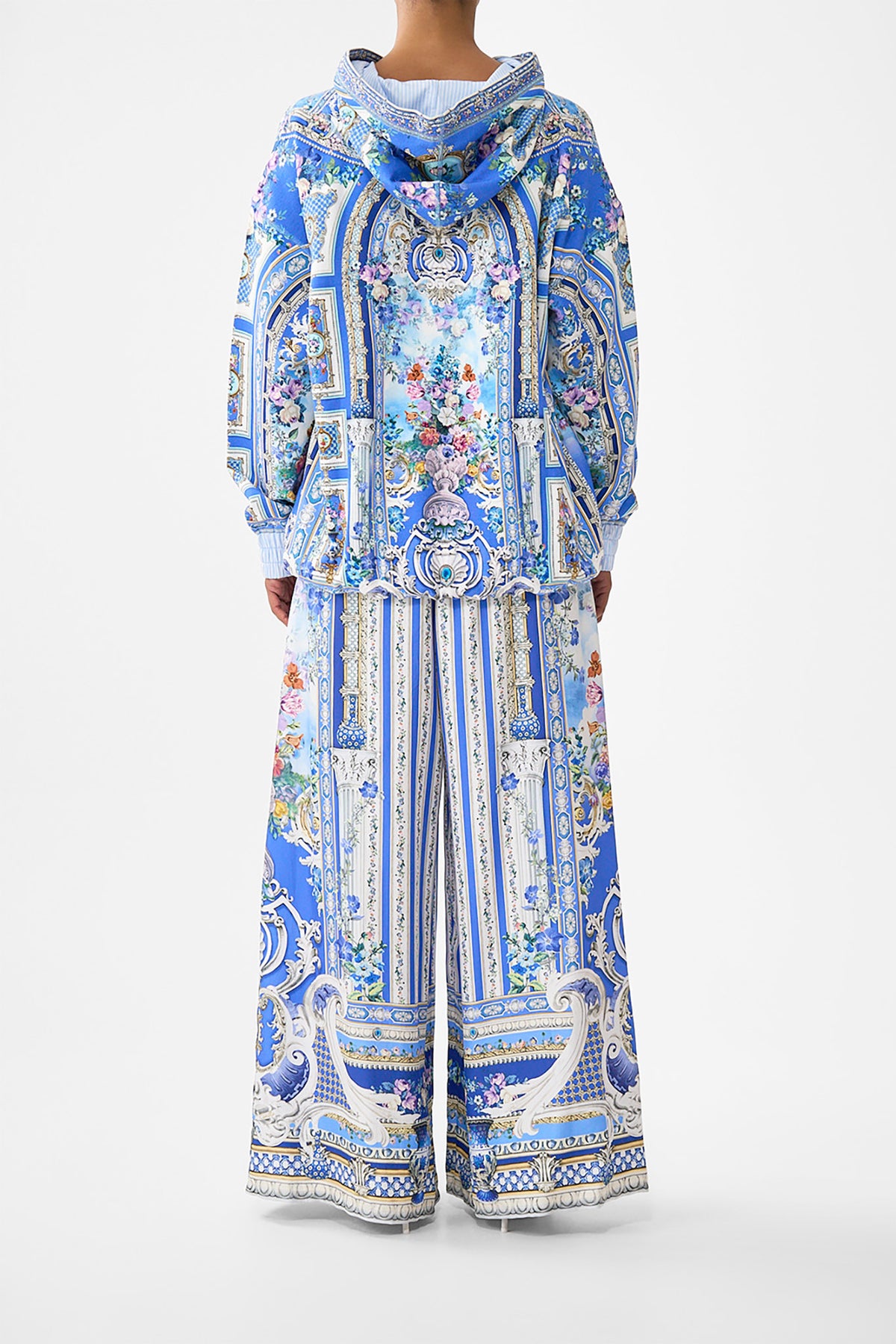 The CAMILLA CONTRAST BAND OVERSIZED HOODIE WITH POCKETS OTTOMAN OPULENCE