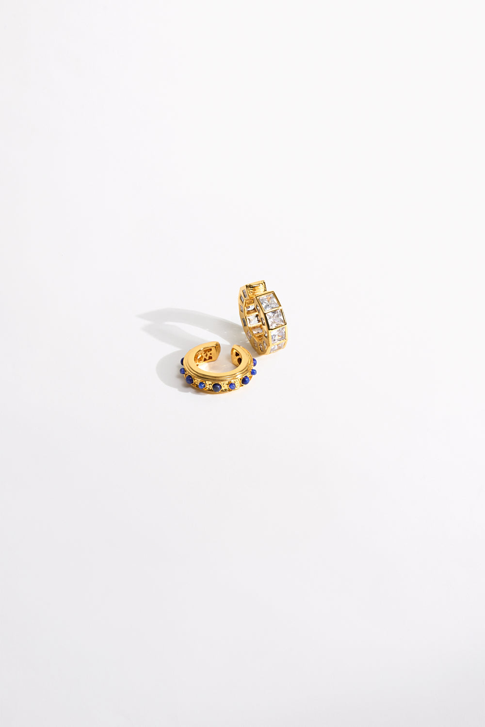 LOCKETS LOADED EAR CUFF GOLD