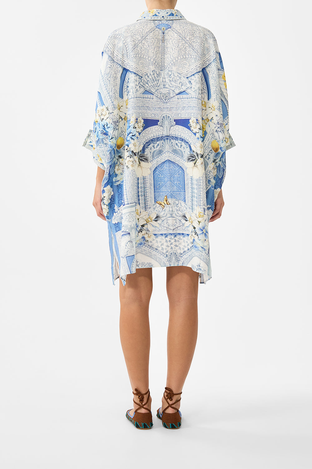 The CAMILLA WIDE BODY COLLARED KAFTAN DE NADA GRANADA