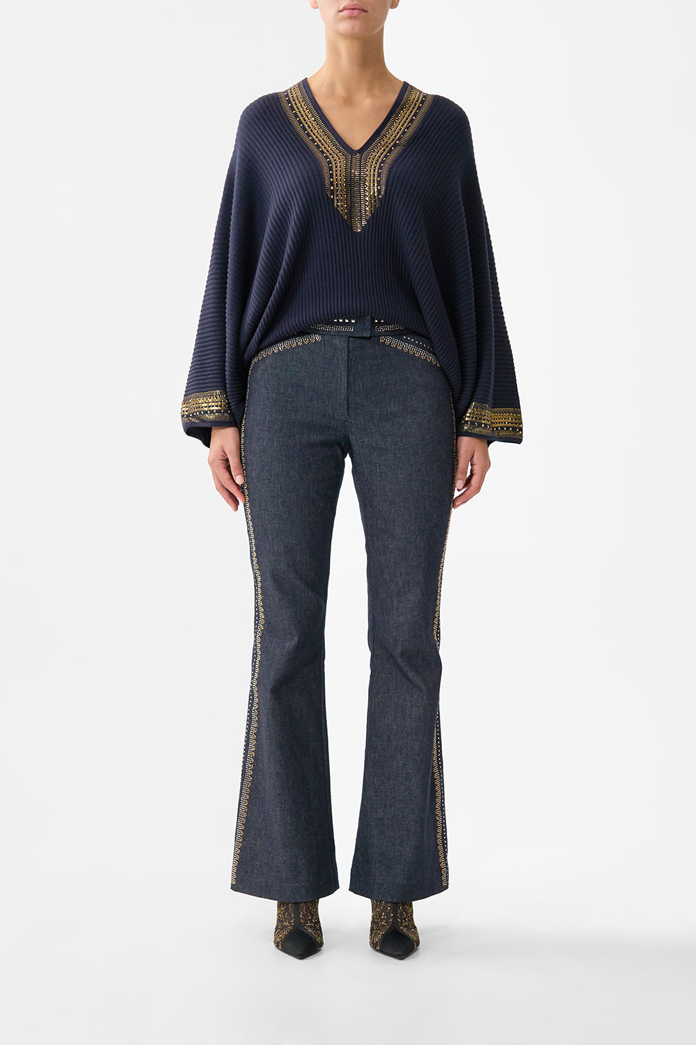RELAXED V NECK KNIT TOP NOTES FROM THE BLUE ROOM