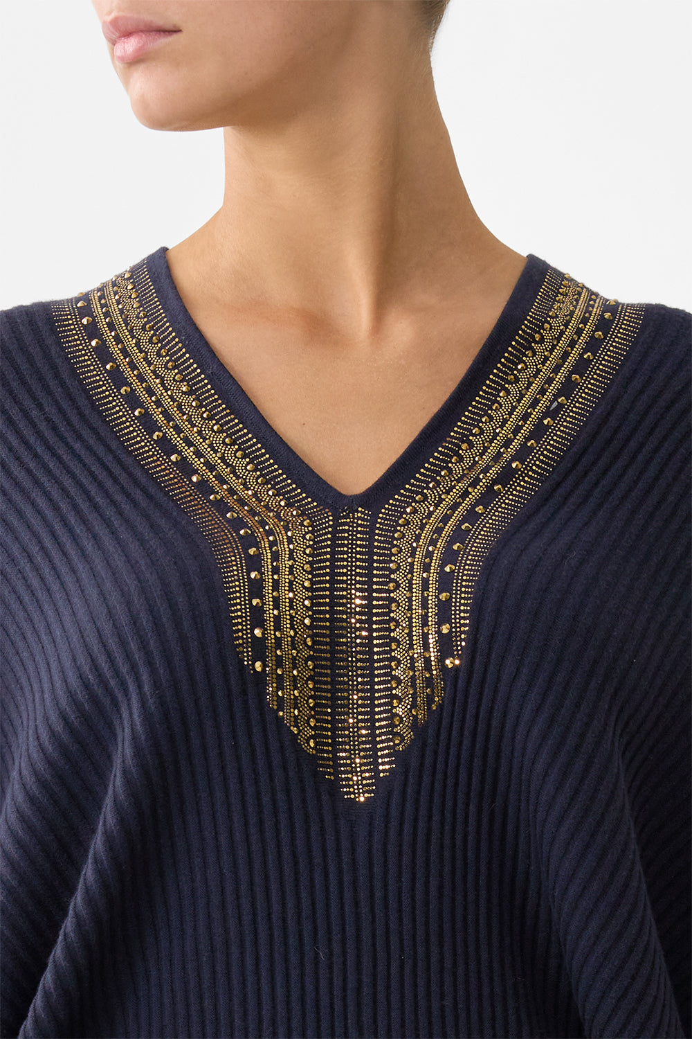 RELAXED V NECK KNIT TOP NOTES FROM THE BLUE ROOM