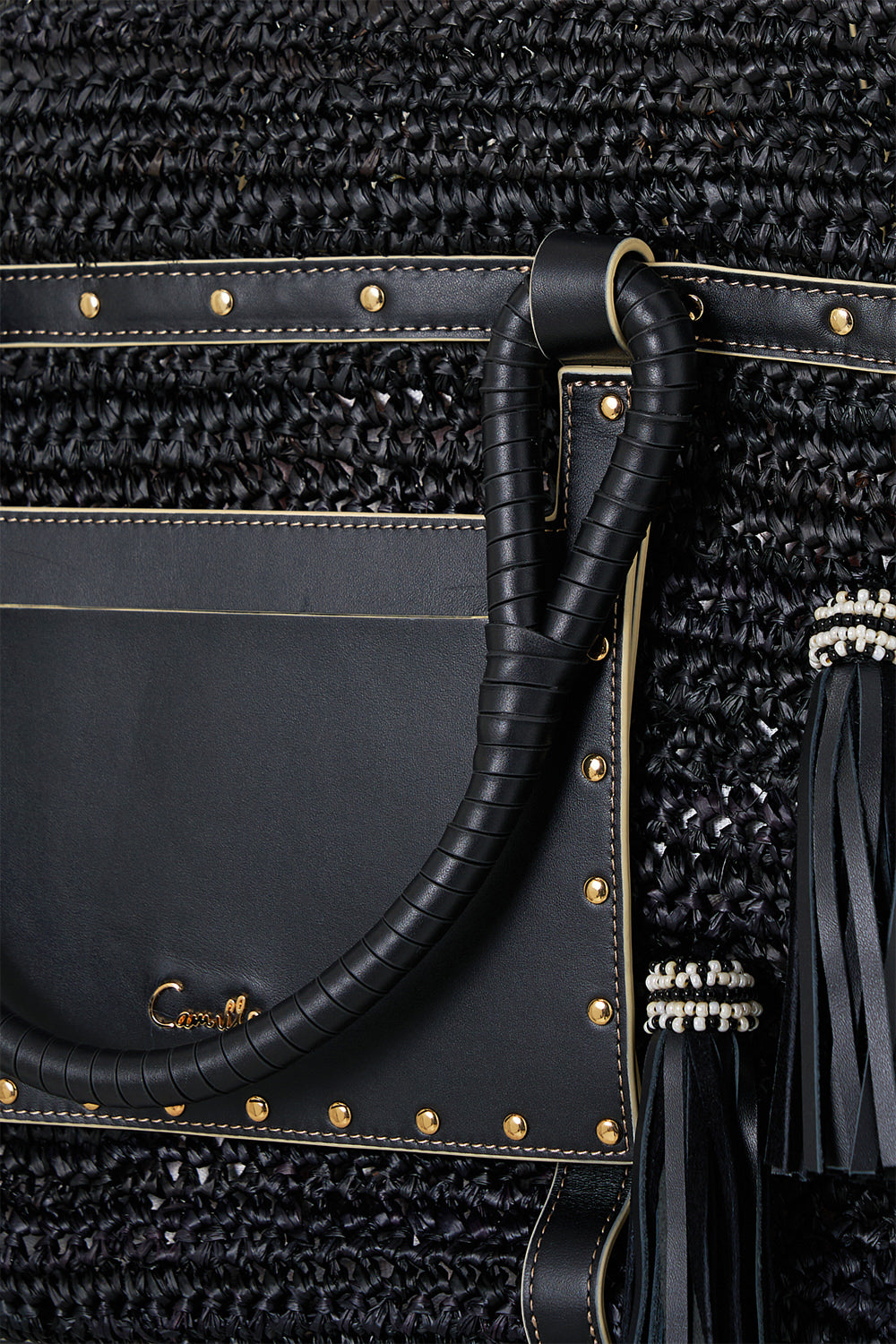 RAFFIA TOTE WITH TASSELS SOLID BLACK