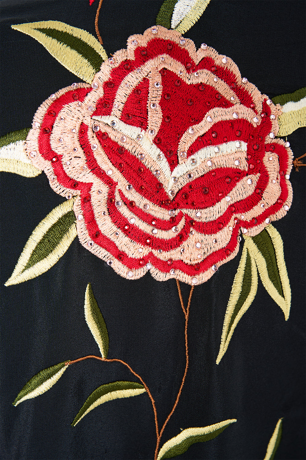 MACRAME SHAWL DAUGHTERS OF DUENDE