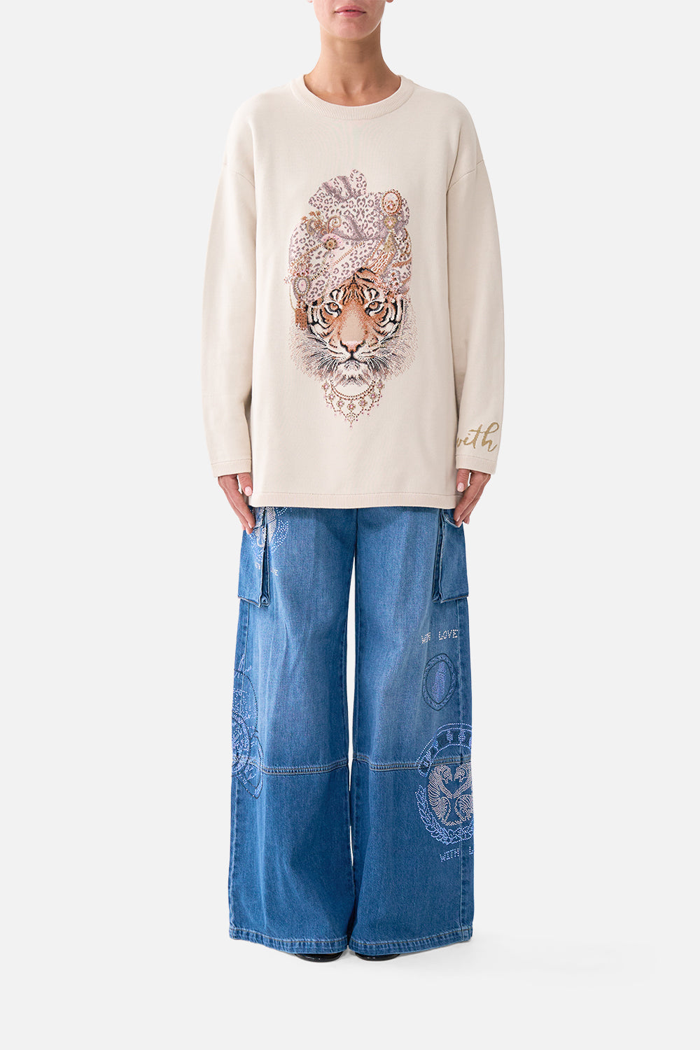 The CAMILLA BOXY CREW NECK JUMPER ARANJUEZ ANIMALIAARANJUEZ ANIMALIA