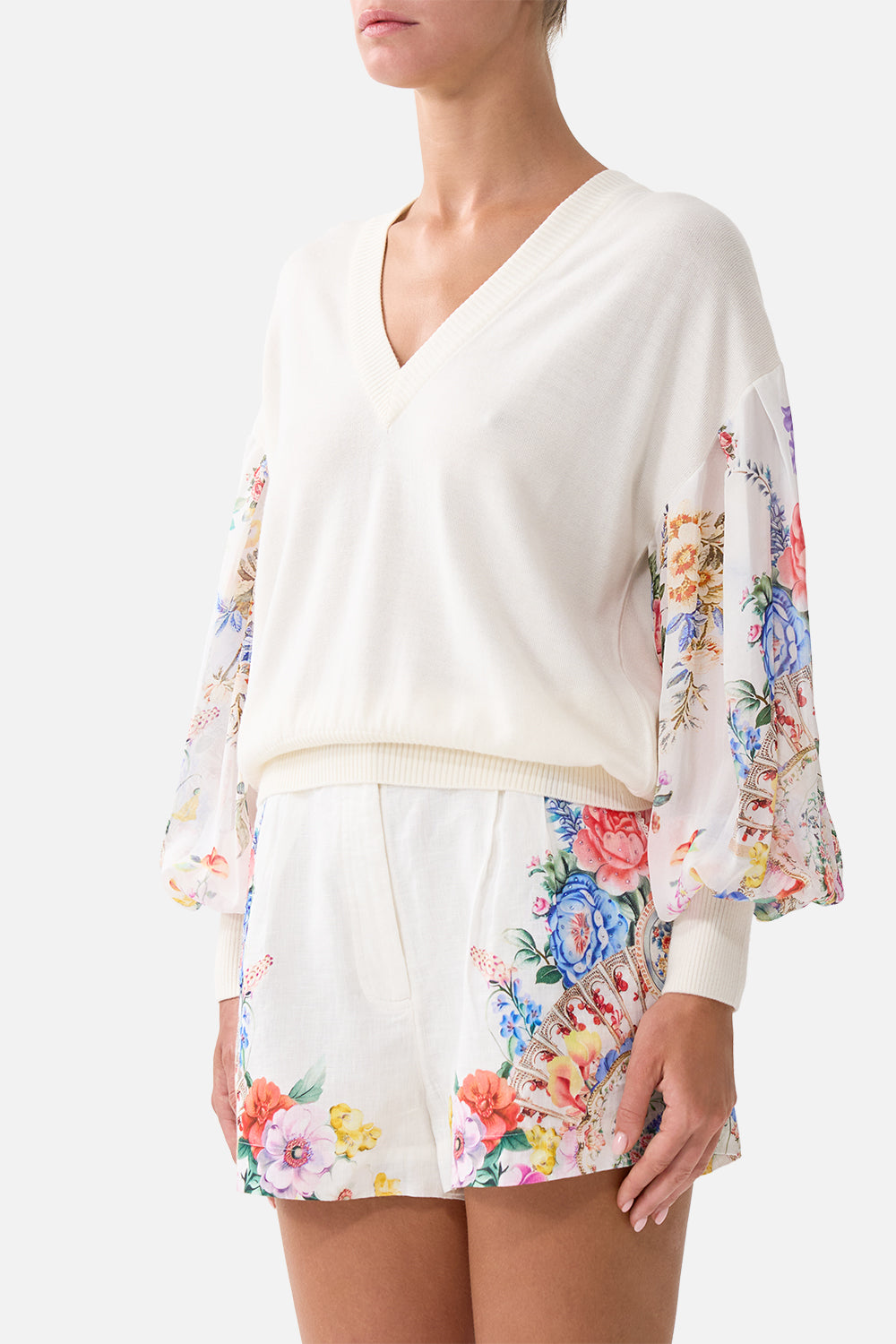 V NECK KNIT JUMPER WITH SILK SLEEVE I LEFT MY HEART IN GRANADA