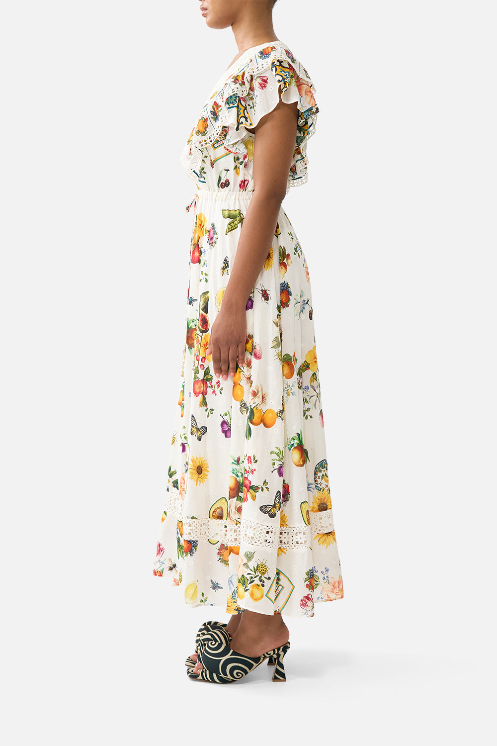 FLUTTER SLEEVE MIDI DRESS WITH FRILL DETAIL MAGIC OF THE MERCADO