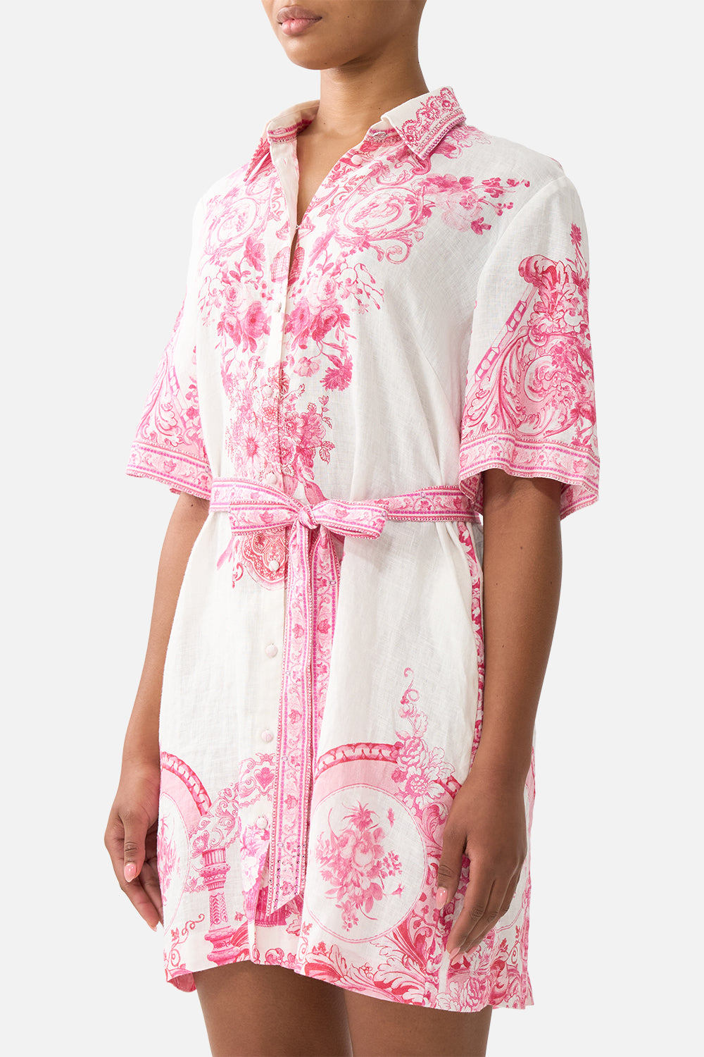 The CAMILLA SHORT SHIRT DRESS LIVIN LA VIDA ROSA