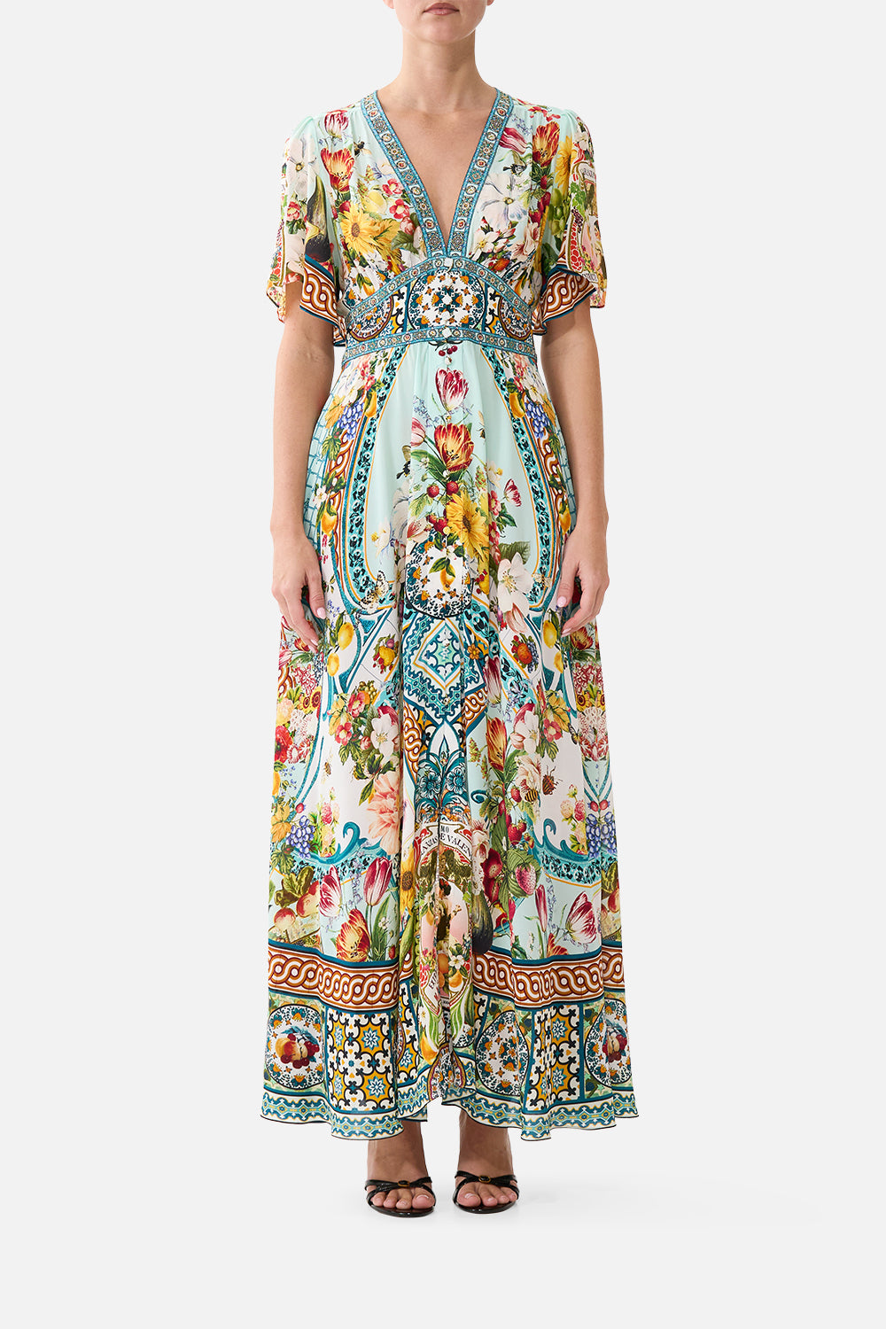 SHAPED WAISTBAND DRESS WITH FLUTTER SLEEVES MAGIC OF THE MERCADO