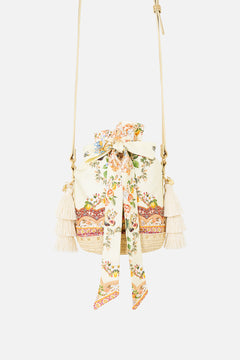 TIE TOP BUCKET BAG WITH TASSELS VA VA VINTAGE